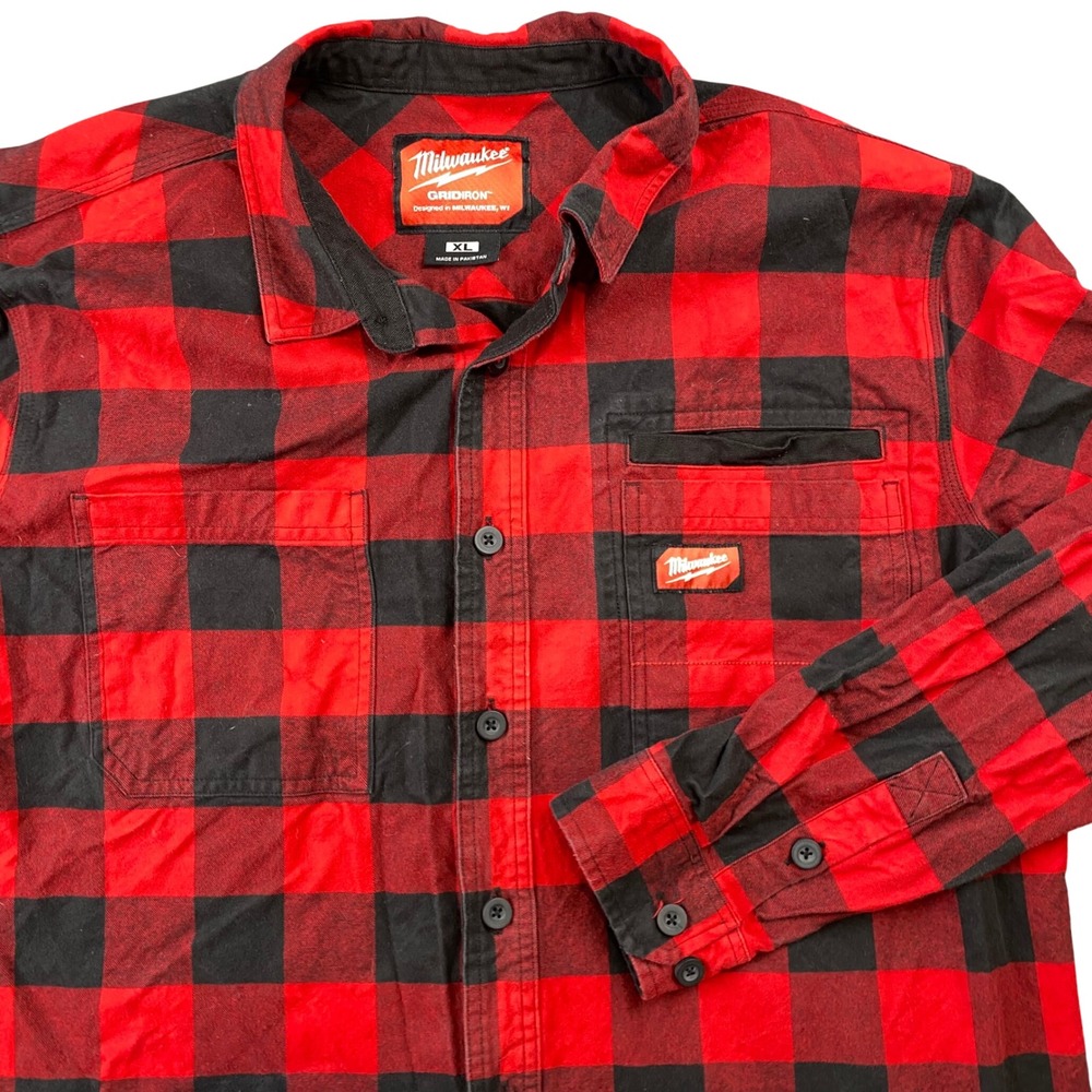 Milwaukee Gridiron M550 Work Shirt Mens XL Red Black Buffalo Plaid Flannel